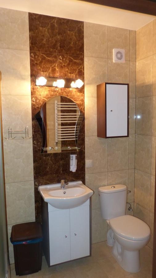 לובלין Hotel Irys מראה חיצוני תמונה